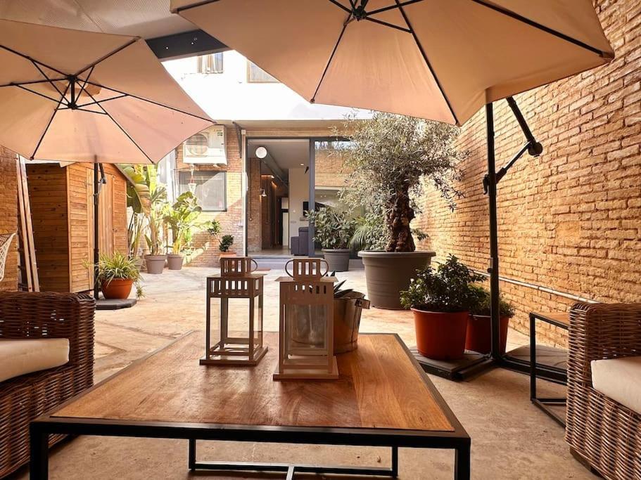 Tradicional Casa Con Patio Ruzafa Appartement